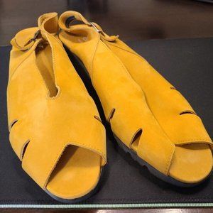 Woman’s Arche yellow nubuck slingback wedge leather comfort sandals.